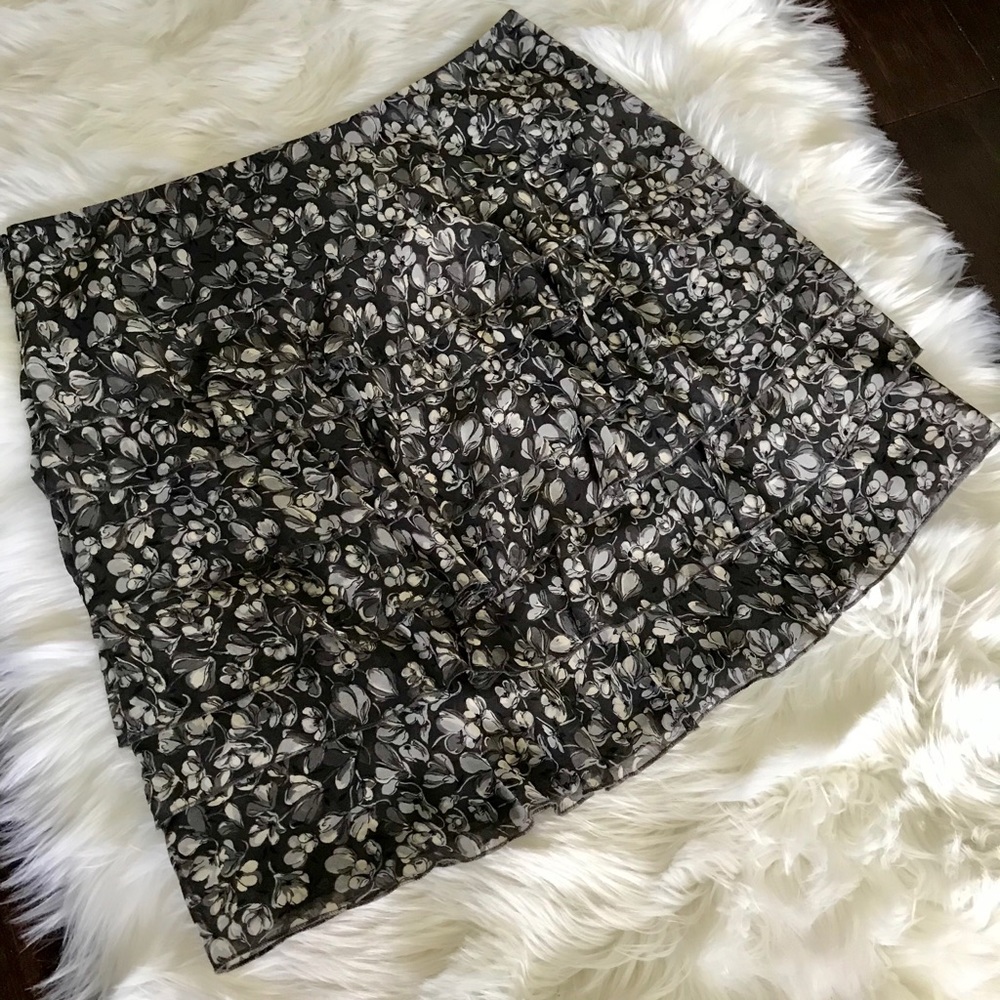 Ann Taylor Loft A-Line Ruffled Skirt